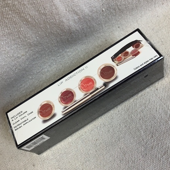 💋 Makeover Essentials Lip Addiction II 💋 NEW - Picture 4 of 5